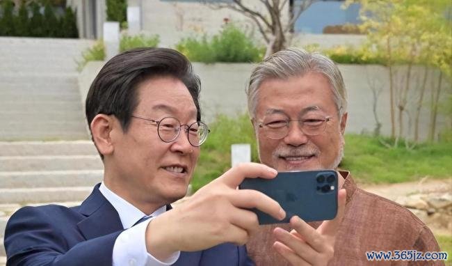 韩国执政党党首选举进入倒计时 团结饭背后的权力博弈